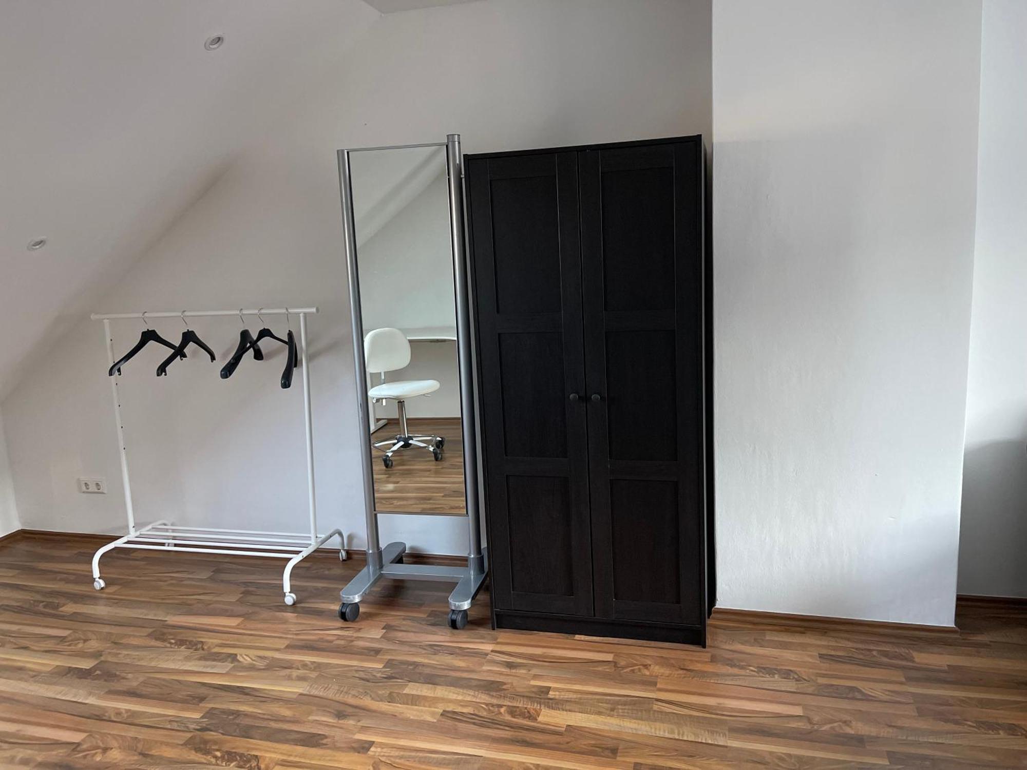Luxurioeses Zimmer 10Min Zum Universitaet 카셀 외부 사진