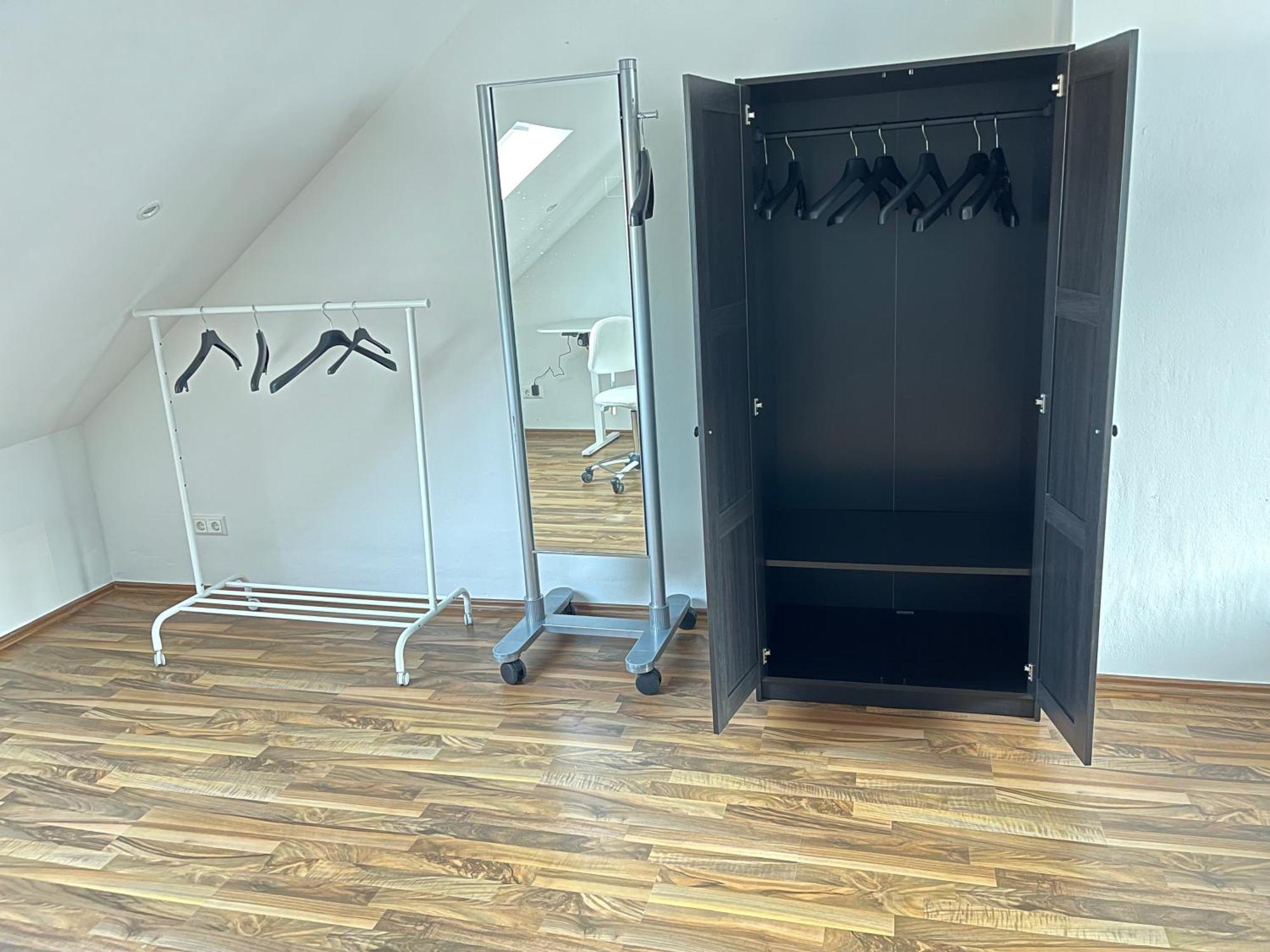 Luxurioeses Zimmer 10Min Zum Universitaet 카셀 외부 사진