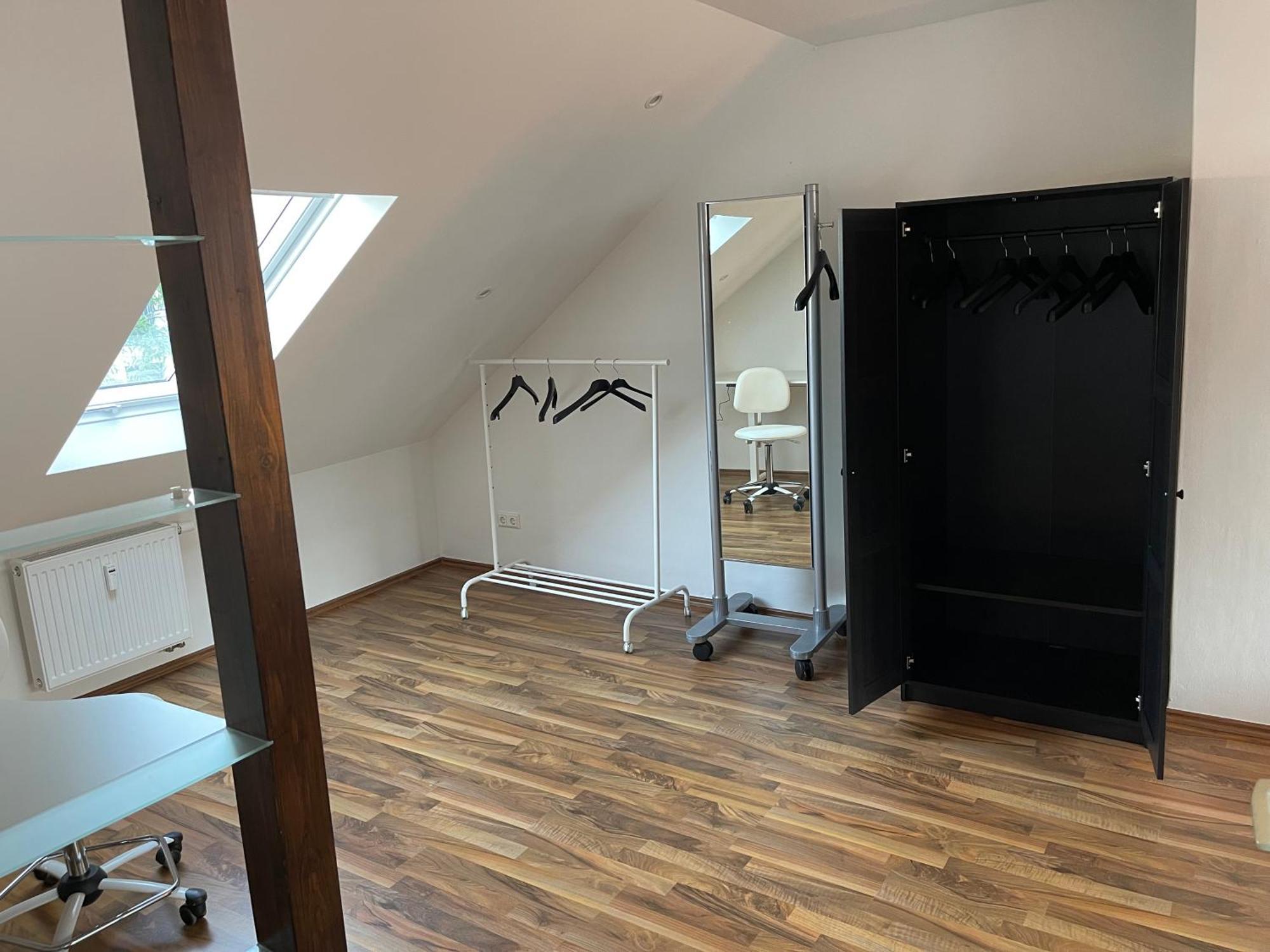 Luxurioeses Zimmer 10Min Zum Universitaet 카셀 외부 사진