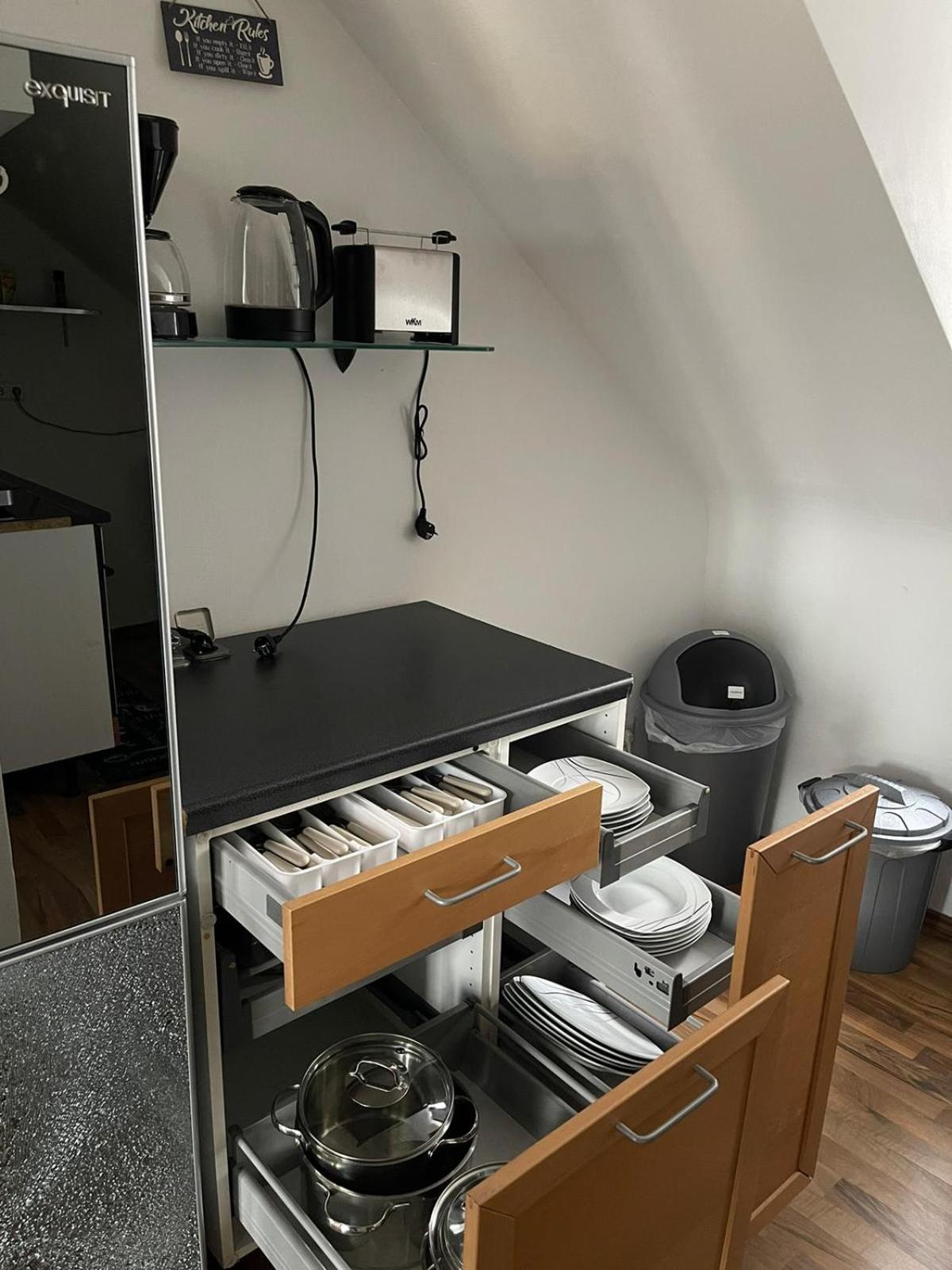 Luxurioeses Zimmer 10Min Zum Universitaet 카셀 외부 사진