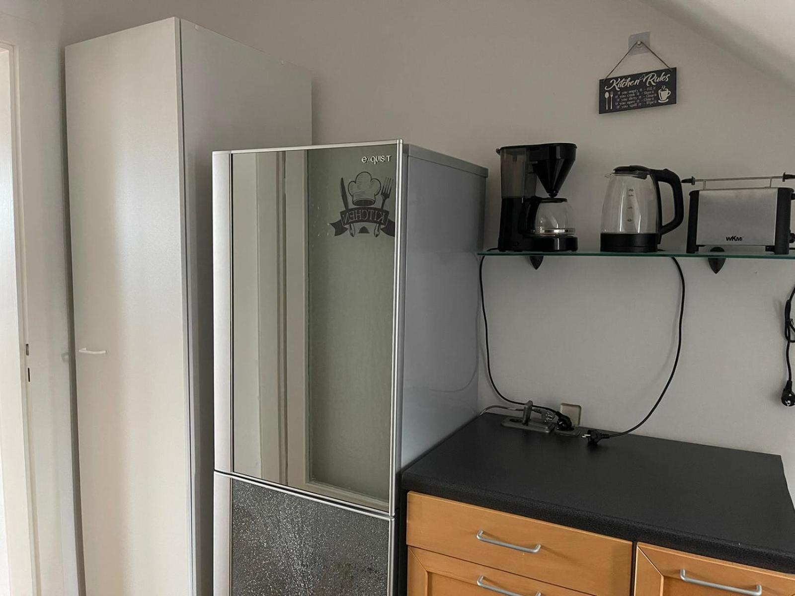 Luxurioeses Zimmer 10Min Zum Universitaet 카셀 외부 사진