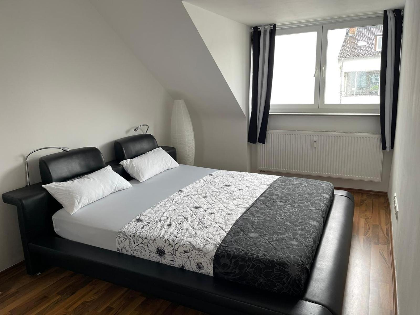 Luxurioeses Zimmer 10Min Zum Universitaet 카셀 외부 사진