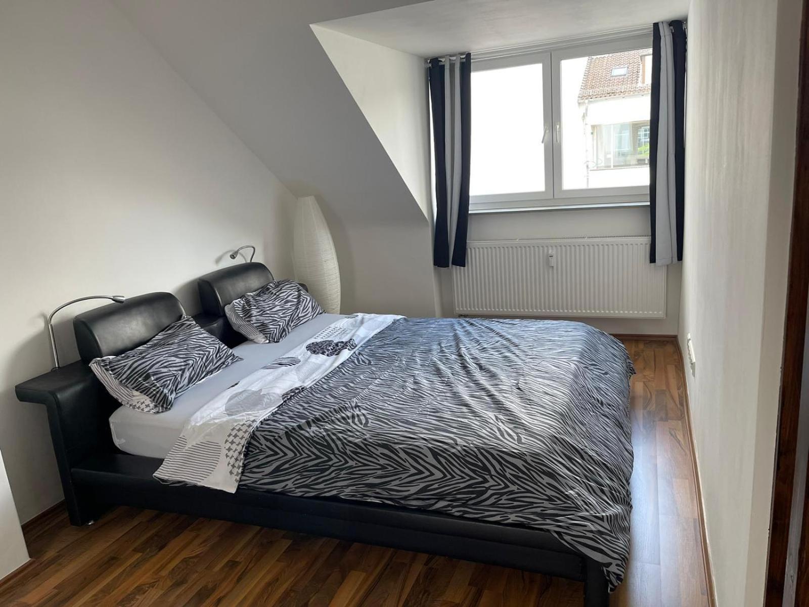 Luxurioeses Zimmer 10Min Zum Universitaet 카셀 외부 사진