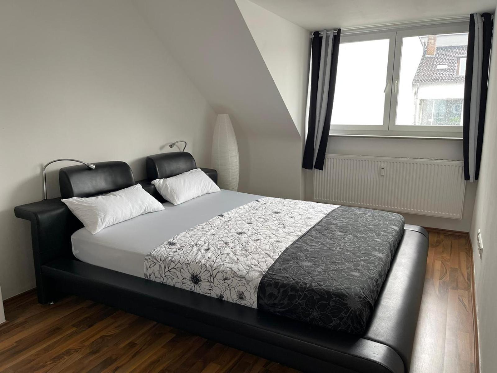 Luxurioeses Zimmer 10Min Zum Universitaet 카셀 외부 사진
