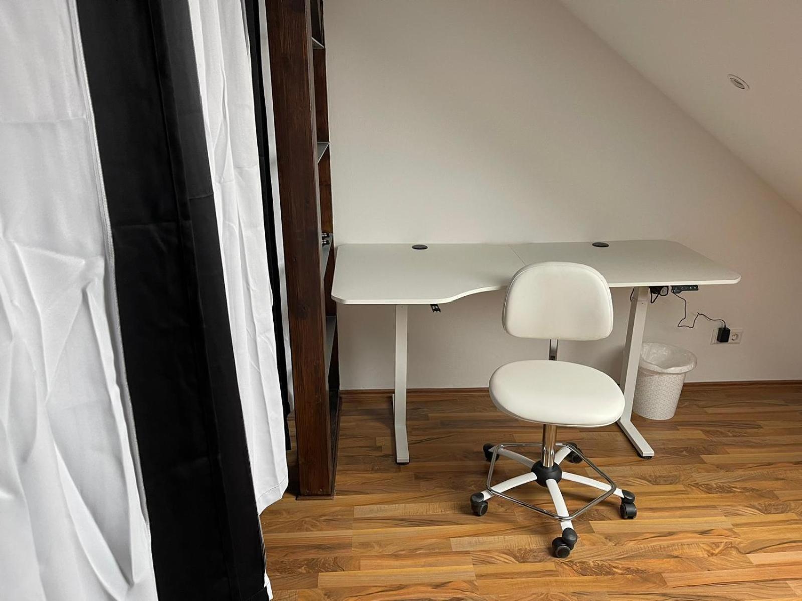 Luxurioeses Zimmer 10Min Zum Universitaet 카셀 외부 사진